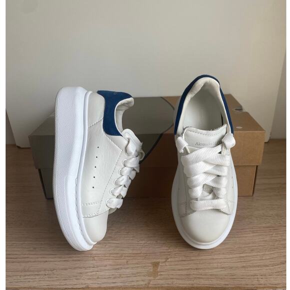 RARE Alexander McQueen Molly Kids Wht/ Paris Blue Leather Sneaker - SZ 28/ 11 C - Picture 9 of 15